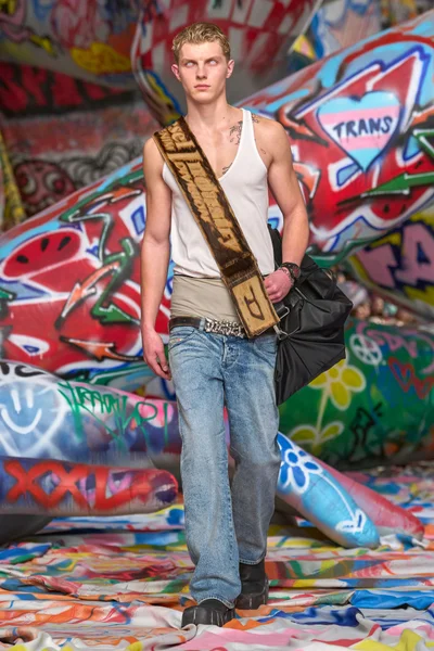 Look 35